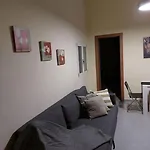 Casa Principe Amedeo דירה *